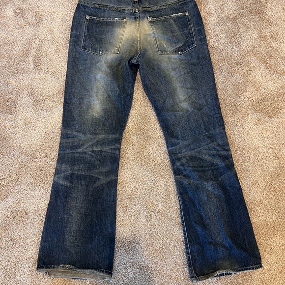 Distressed PD&C men’s jeans - Picture 6 of 7